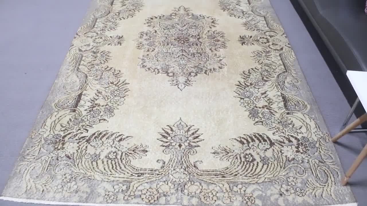 ヴィンテージラグ、トルコラグ、大型ラグ、ウシャクラグ、サロン用ラグ